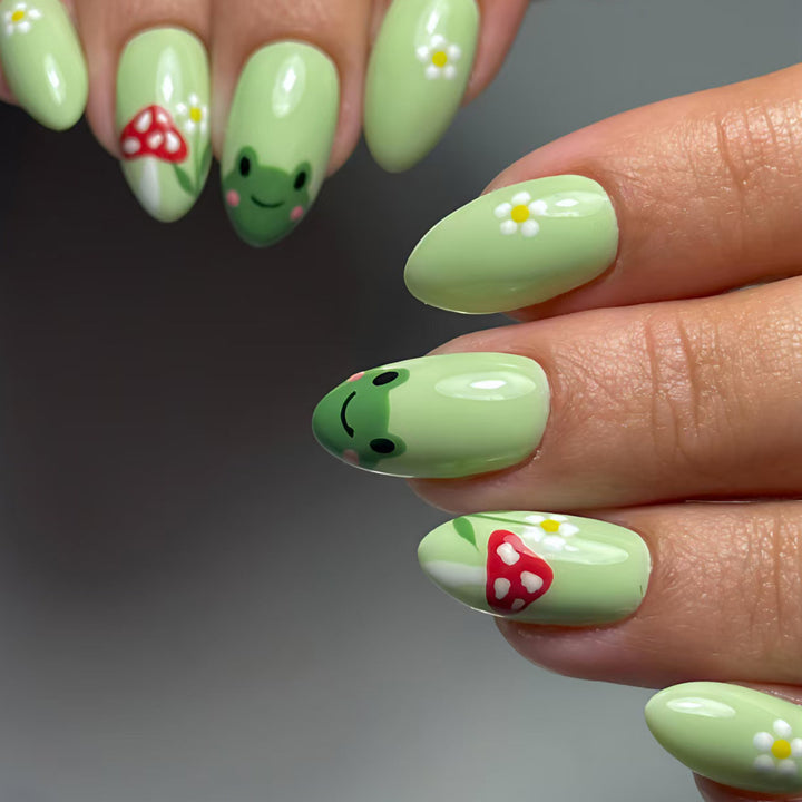 Artificial nails with cute frog and flower design Stornfield