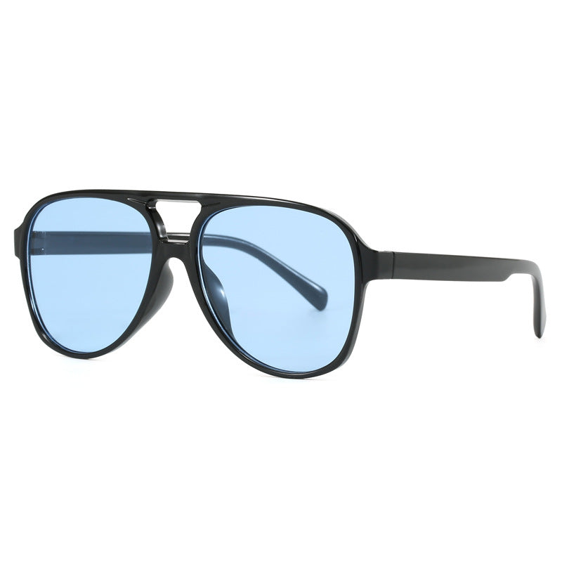 Women’s Oversized Sunglasses with Sporty Design Stornfield