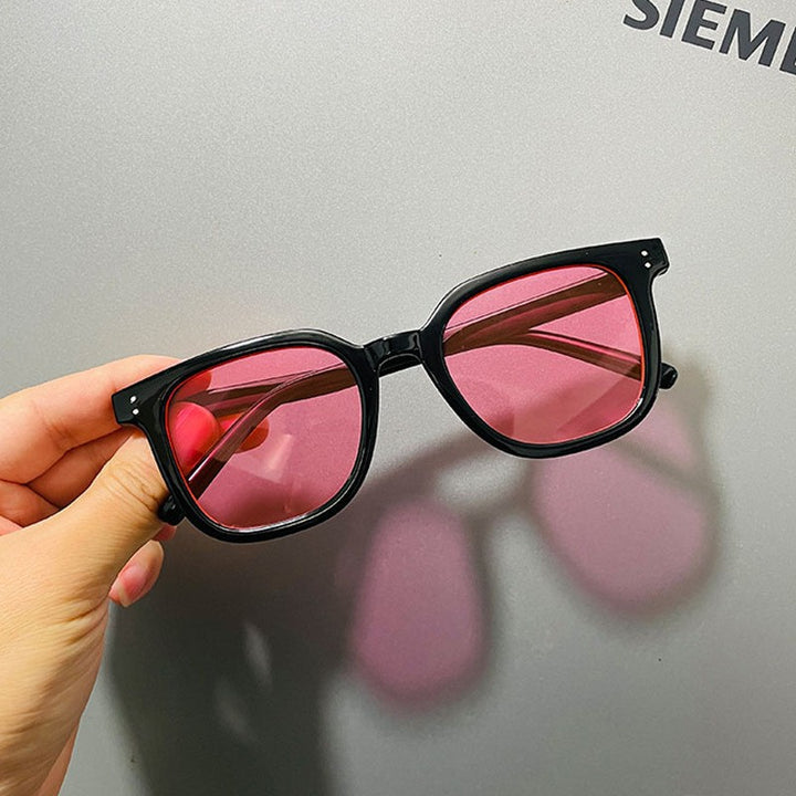 Women Cat-Eye Sunglasses with Modern Frame and UV Protection Stornfield