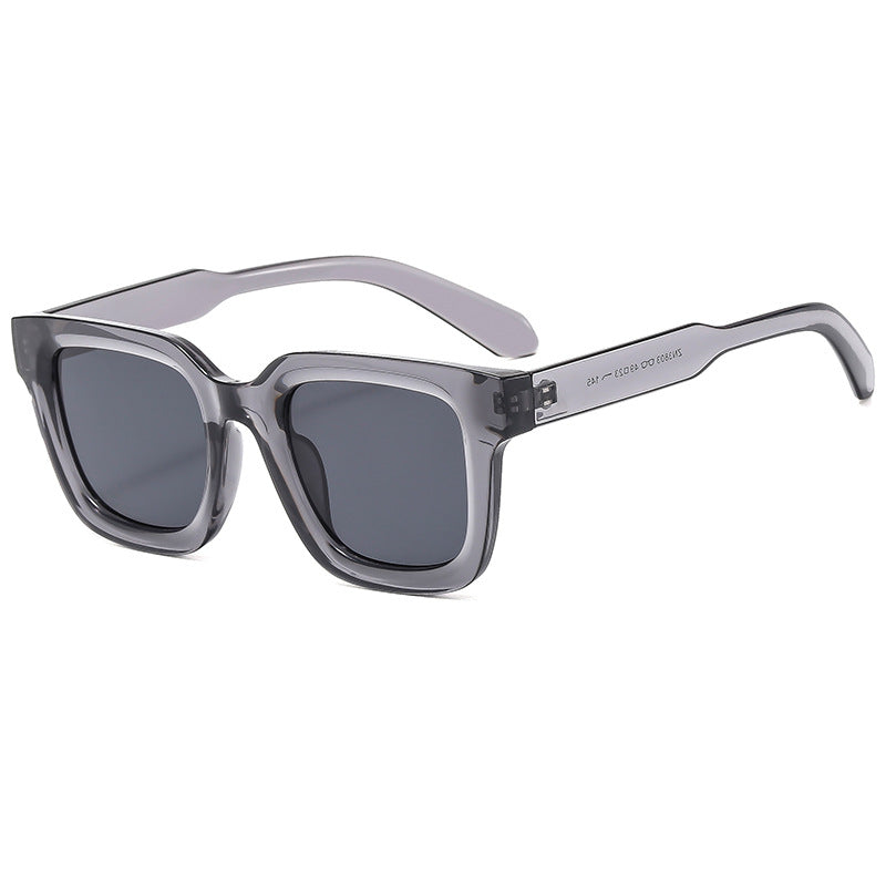 Ladies fashionable sunglasses in striking design Stornfield
