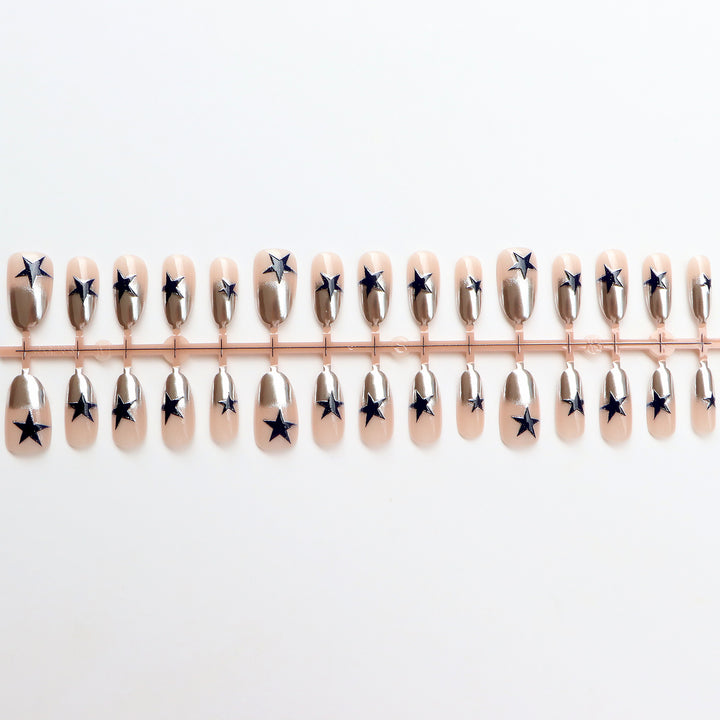 Stylish Press-On Nail Art Stornfield