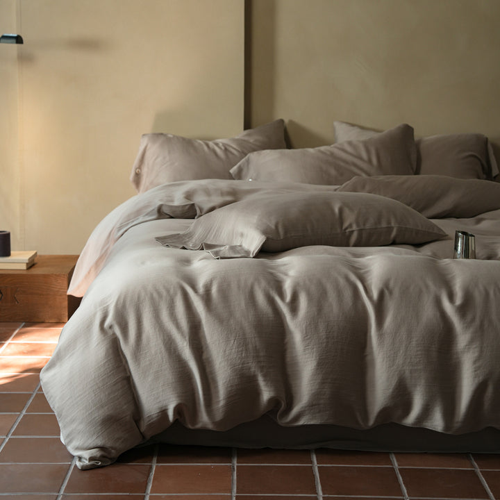 Luxury Organic Cotton Sateen Duvet Cover Set with Button Closure