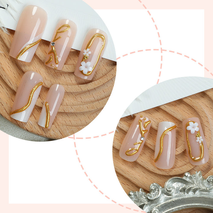 Artistic Press-On Nail Set with Gold Accents Stornfield