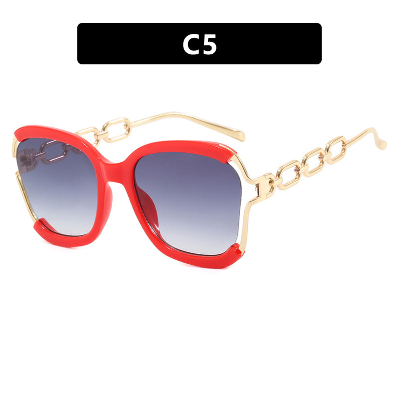 Ladies fashionable sunglasses with golden chain details Stornfield