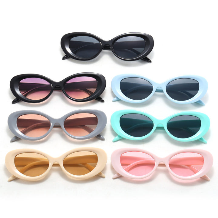 Women's elegant retro sunglasses with UV protection Stornfield