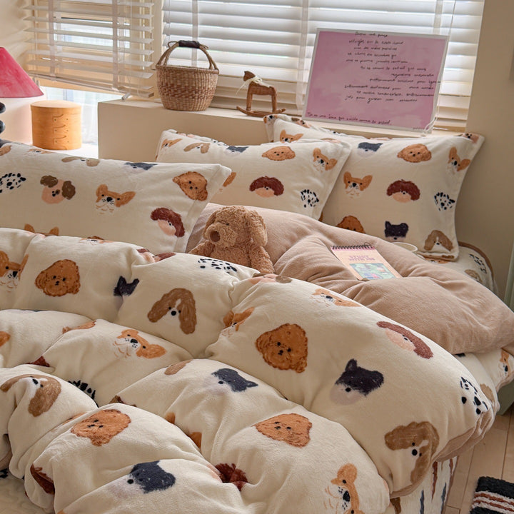 Plush Teddy-Print Reversible Comforter Set