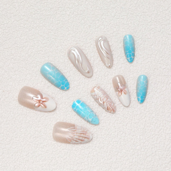 Exclusive art nails with maritime accents Stornfield