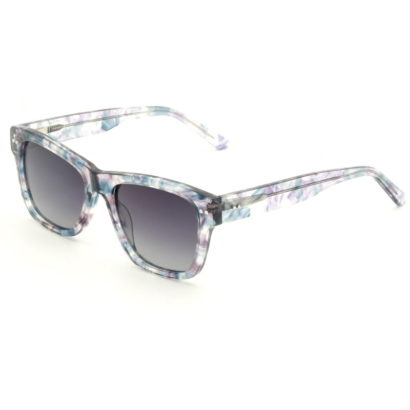 Ladies fashionable sunglasses in elegant tortoiseshell design Stornfield