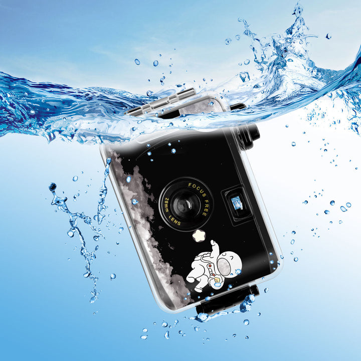 Adventure-Ready Waterproof Film Camera Stornfield