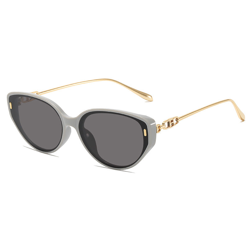Glamorous Retro Cat Eye Sunglasses Stornfield