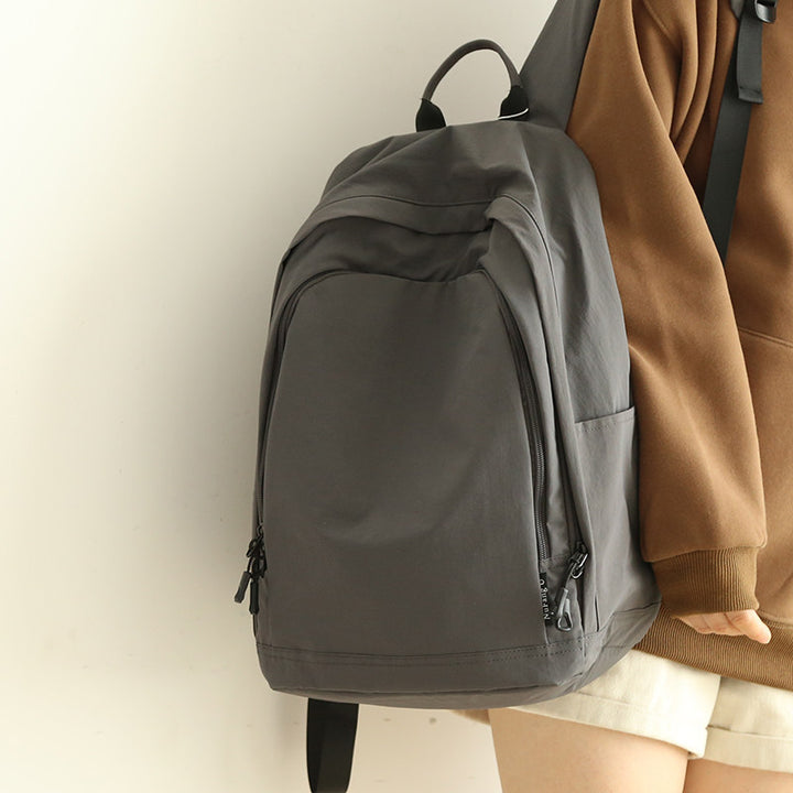 Practical everyday backpack with reinforced bottom and versatile compartments Stornfield