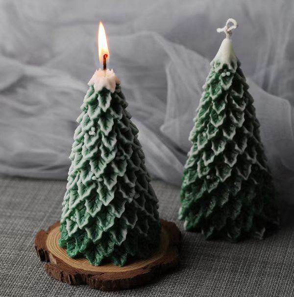 Layered Bubble Christmas Tree Sculptural Candle with Star Topper