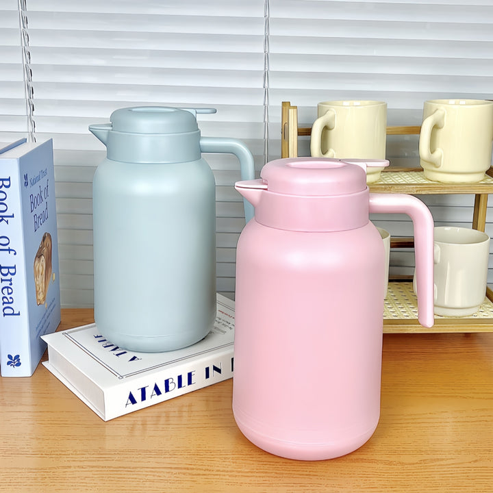 Women's insulated thermos with innovative leak protection and ergonomic handle Stornfield
