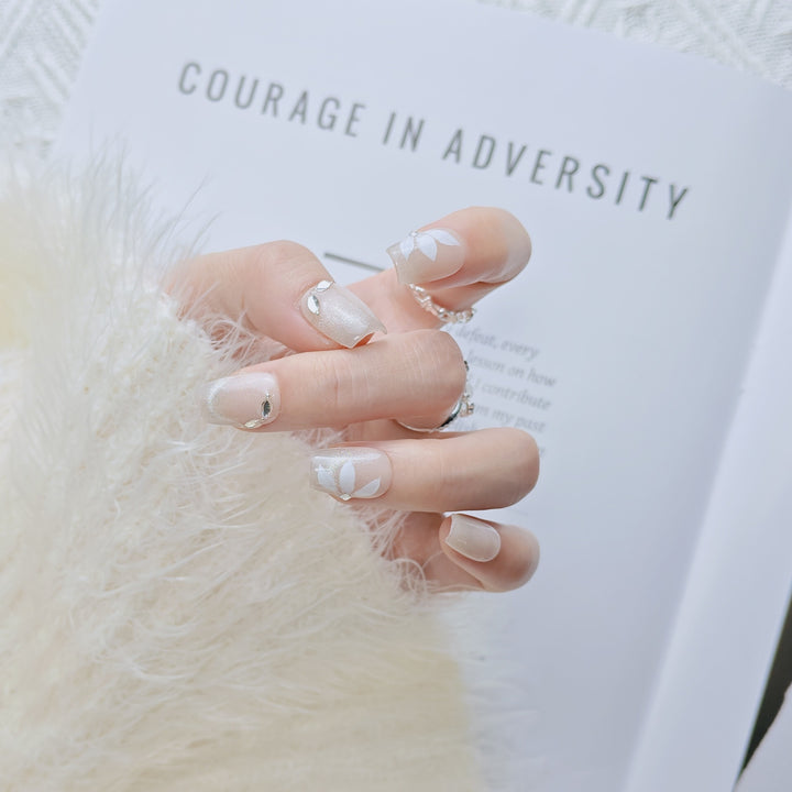 Elegant French Tip Press-On Nails Stornfield