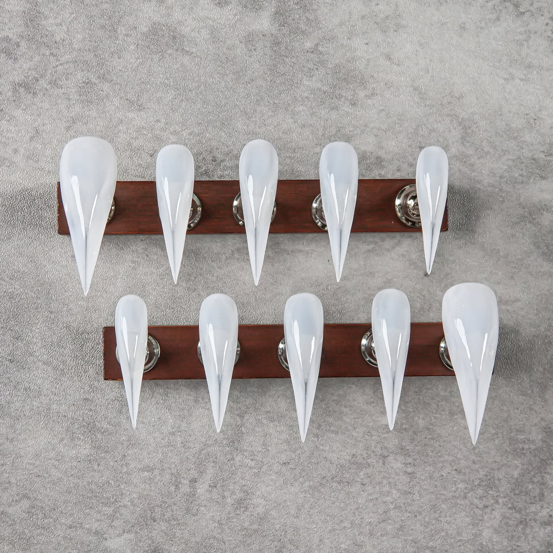 High-Pointed Stiletto Press-On Nail Set