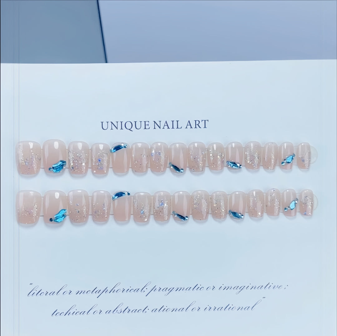 Artistic Decorative Press-On Nail Set Stornfield