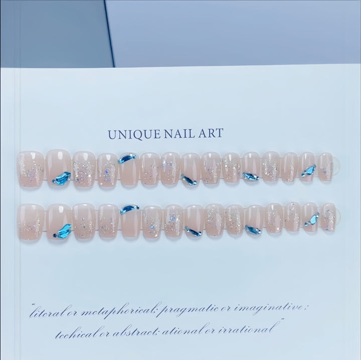 Artistic Decorative Press-On Nail Set Stornfield