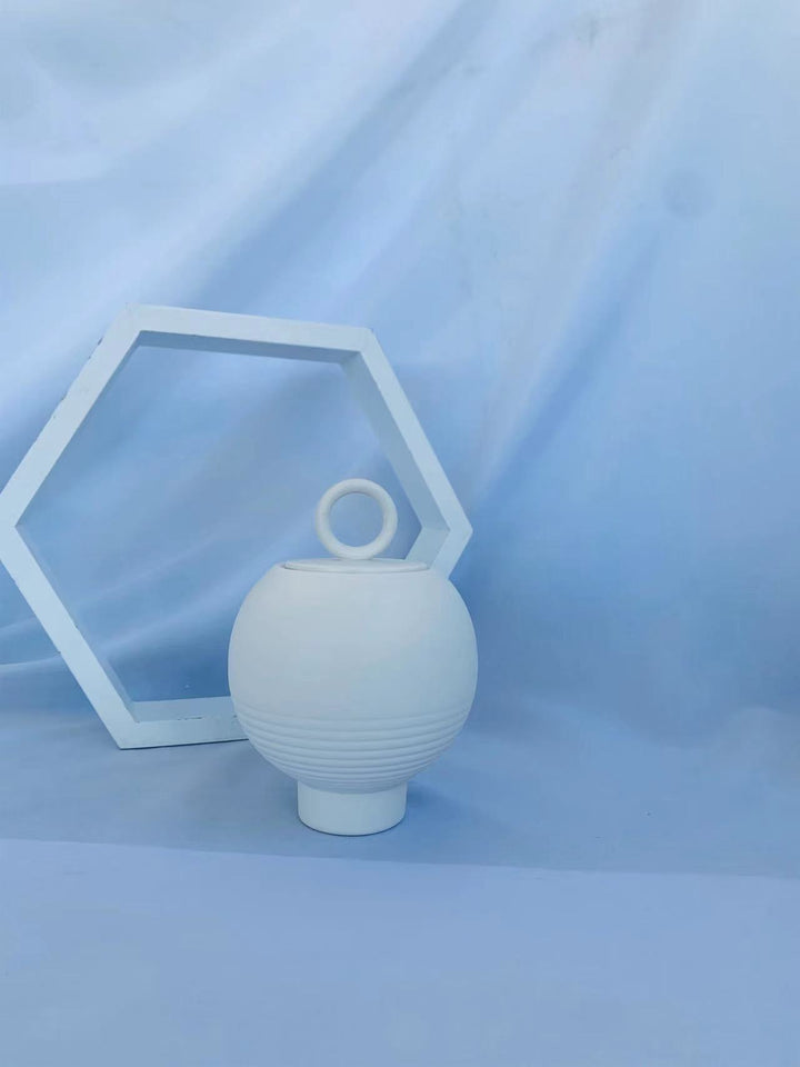 Modern Sculptural Decorative Lamp Stornfeild