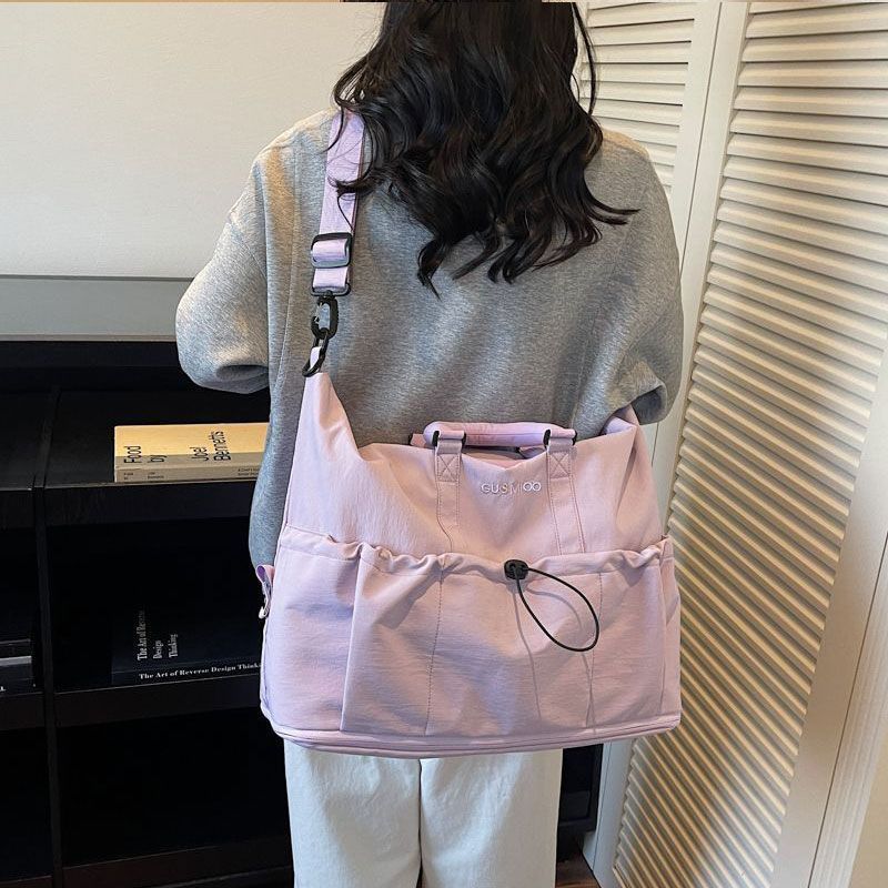 Multi-Pocket Travel Duffel Bag Stornfield