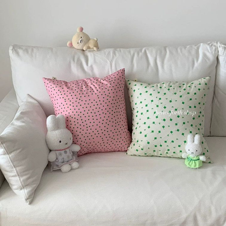 Decorative Floral Pattern Cushion