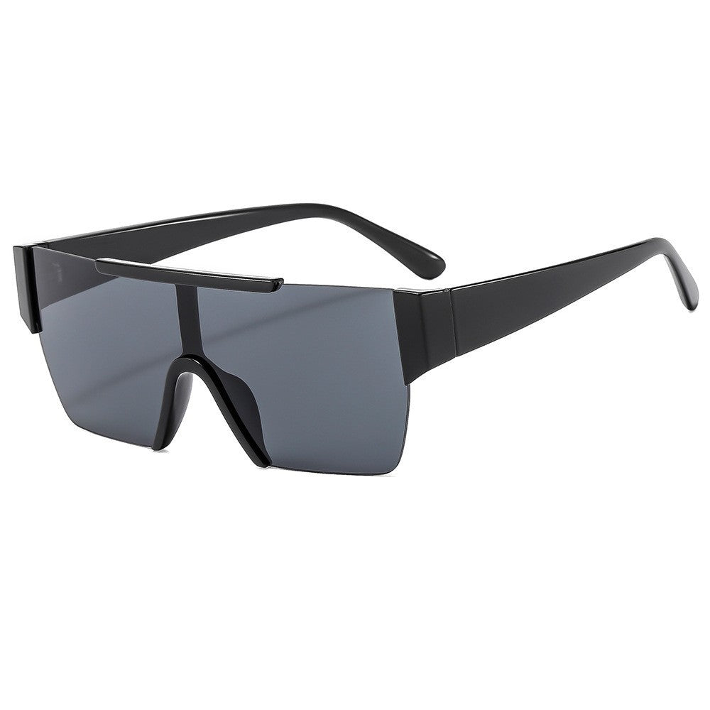 Ladies Sporty Oversized Sunglasses with Modern Protective Frame Stornfield