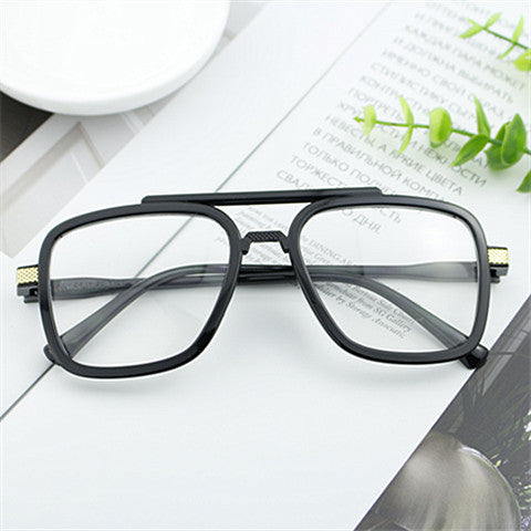 Ladies modern sunglasses with square frame Stornfield
