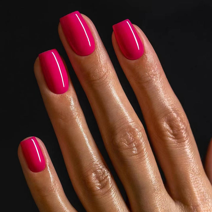 High-Quality Artificial Nails Stornfield