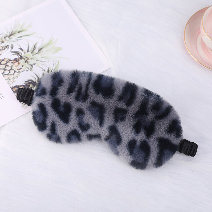 Women's cuddly faux fur sleep mask with heart-embossed surface and gathered comfort band Stornfield