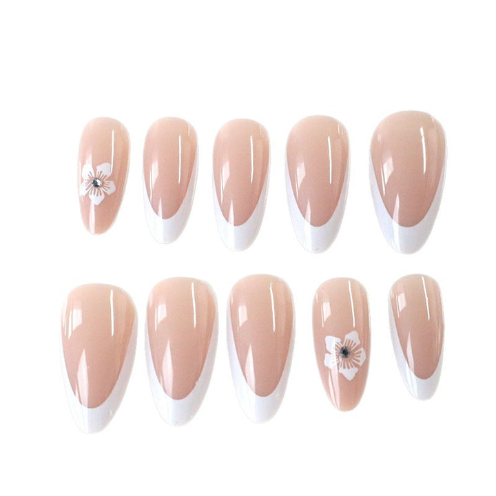 Elegant Almond-Shaped Nail Art Extensions Stornfield