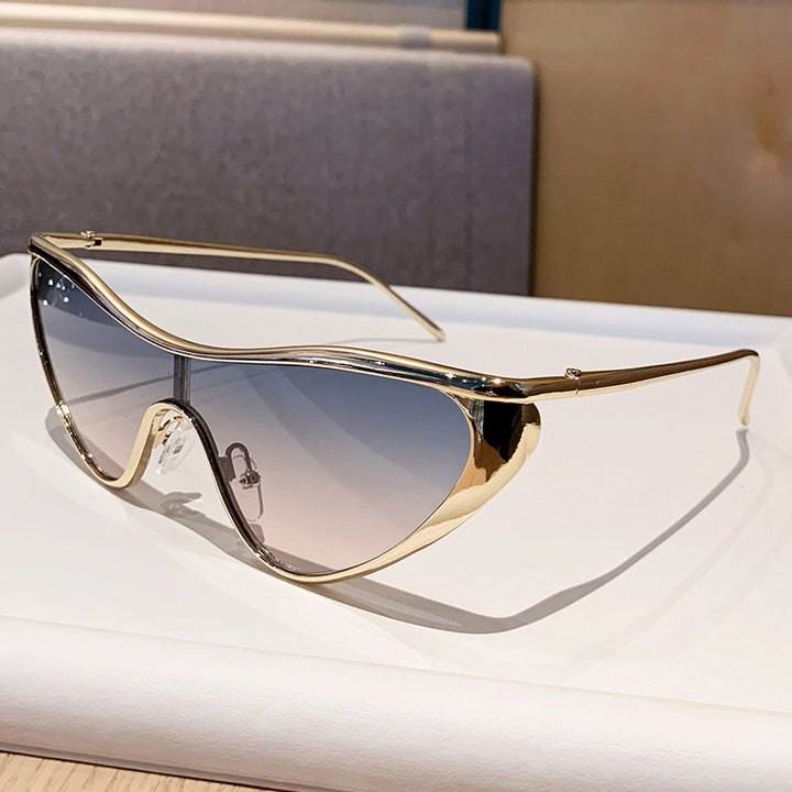 Women's futuristic oversized sunglasses with striking design Stornfield