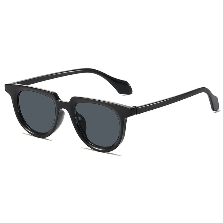 Retro-Inspired Clear Frame Sunglasses Stornfield