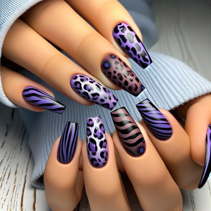 Creative leopard and stripe design artificial nails Stornfield