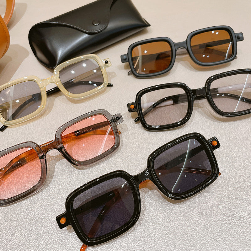 Women square sunglasses with trendy frame and comfortable fit Stornfield