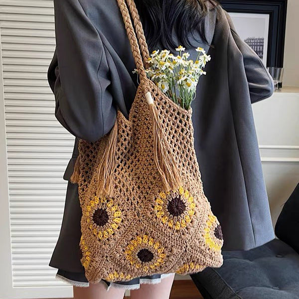 Leisure Beach Bag with Floral Details Stornfield