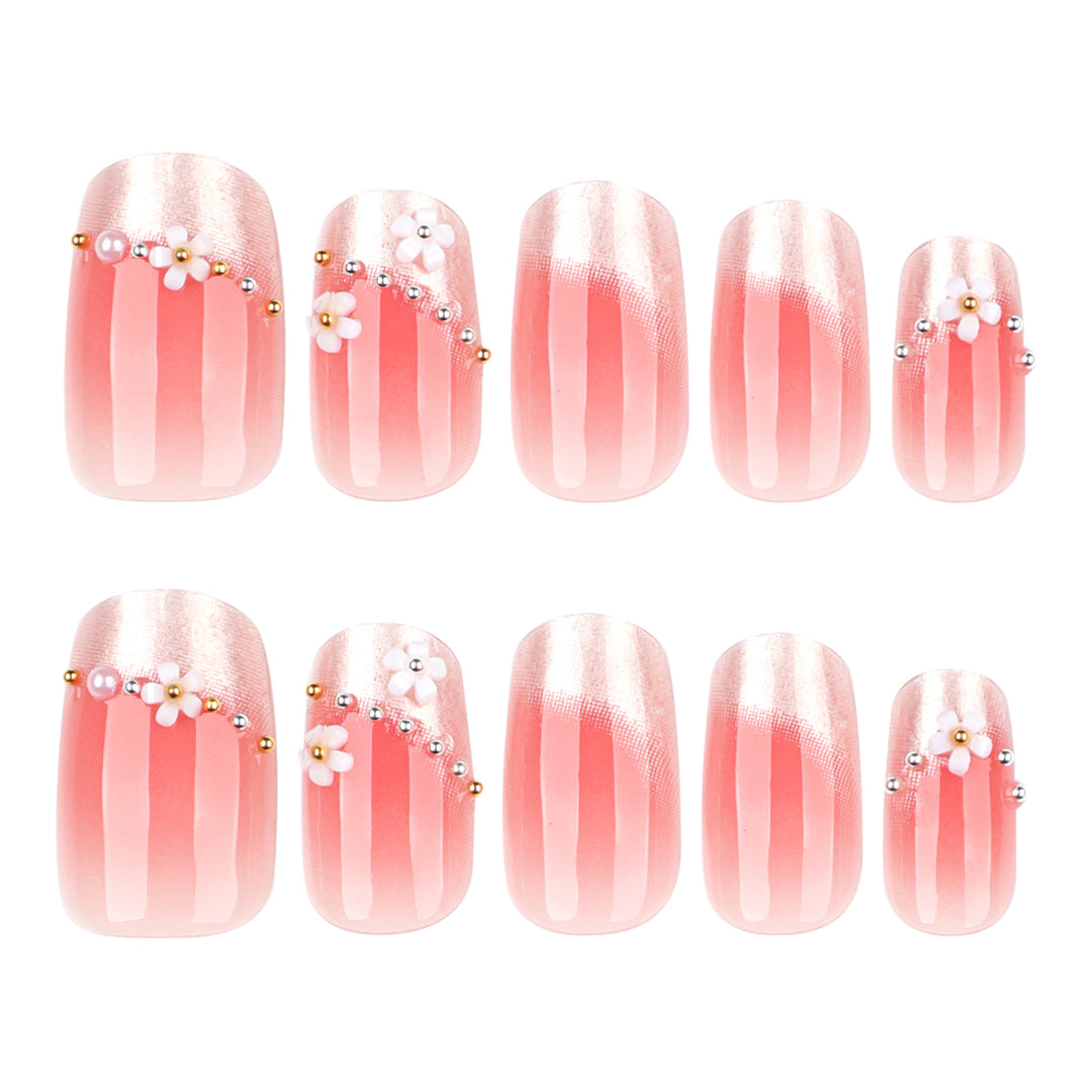 Artful Nail Extensions with delicate flower decorations Stornfield