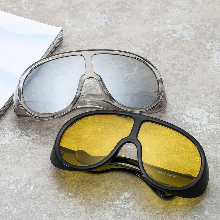 Women Sporty Oversized Sunglasses with Innovative Design Stornfield