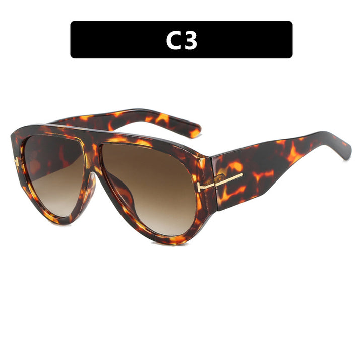 Women's Geometric Sunglasses with Modern Frame and Polarized Lenses Stornfield
