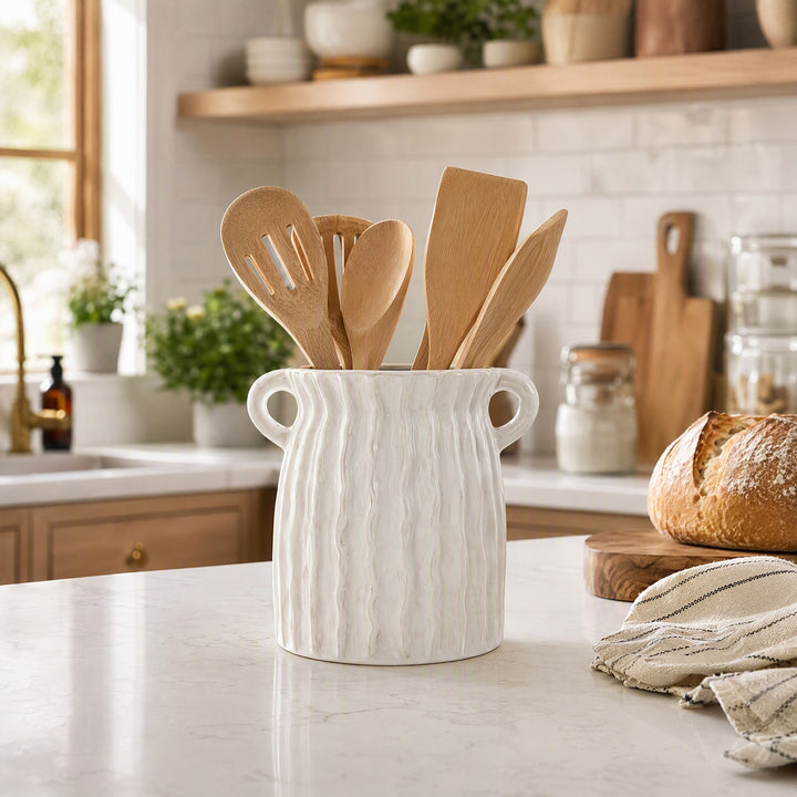 Elegant ceramic container with patterns Stornfield
