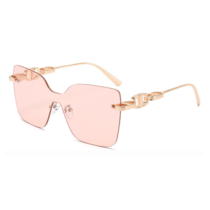 Ladies elegant oversized sunglasses with fashionable frame and UV protection Stornfield