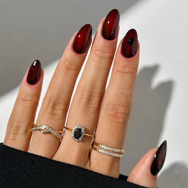 Nail set with elegant elongated design Stornfield