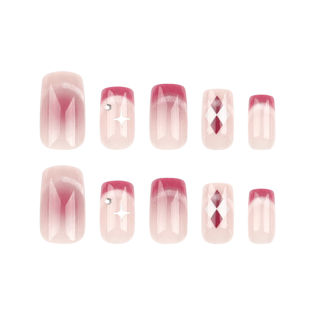 Glamorous nail art with high-gloss effect Stornfield