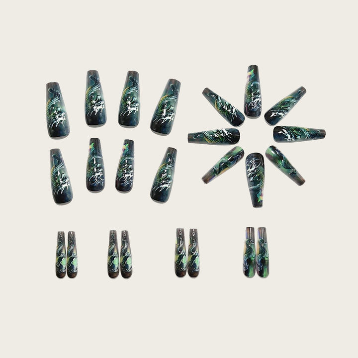 Artificial nails with impressive dragon relief Stornfield