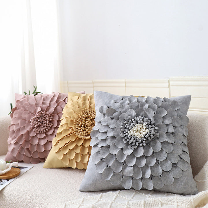 Square decorative cushion cover with 3D flower appliqué made of cotton-linen blend Stornfield