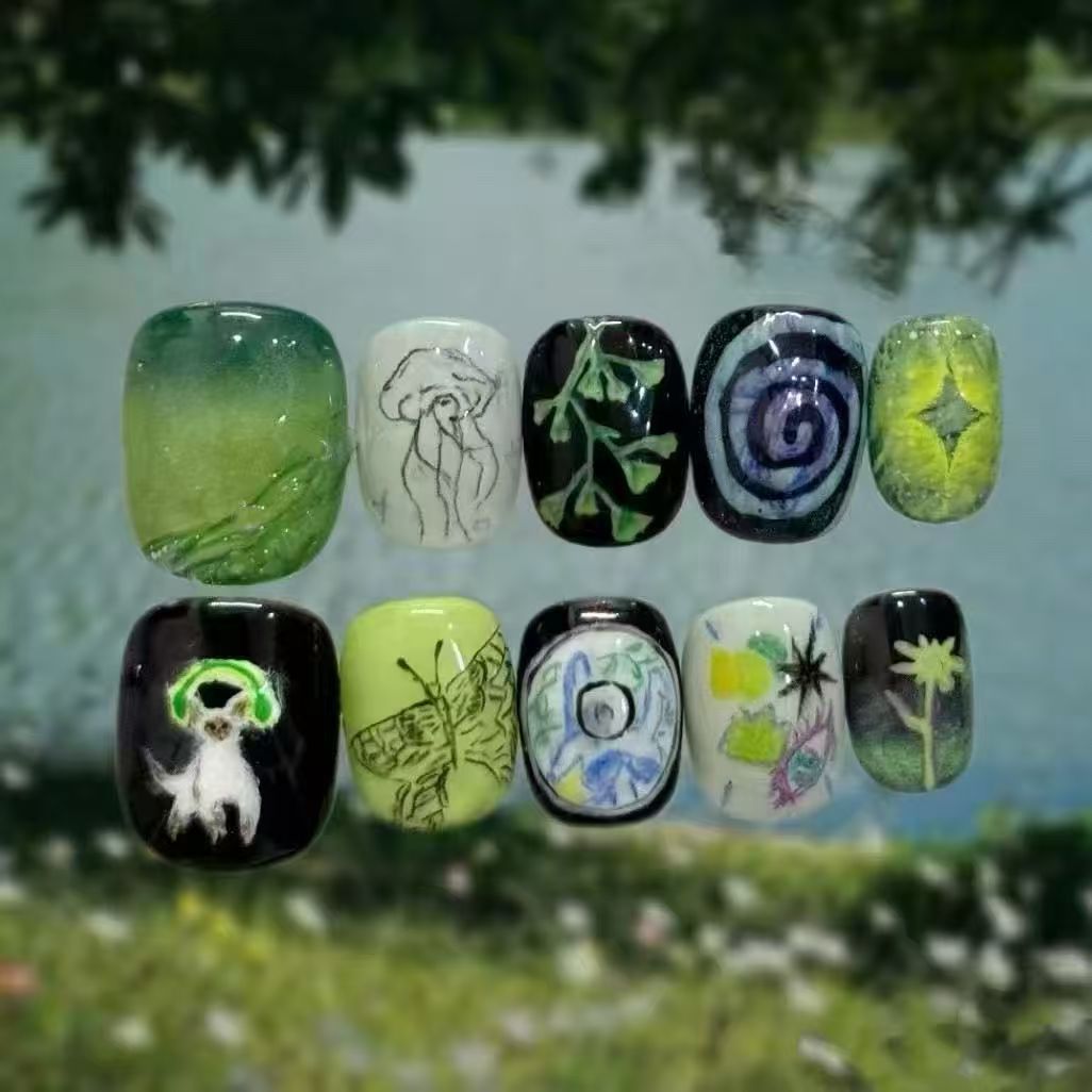 Artistic Coffee-Inspired Press-On Nail Art Set Stornfield