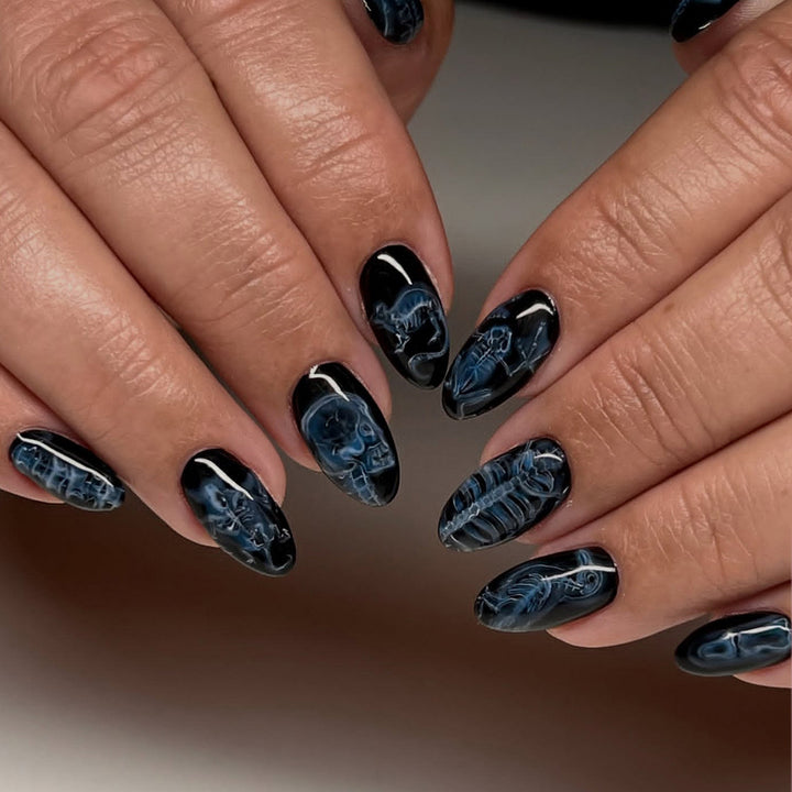 Artificial Fingernails with Modern Gothic Design Stornfield