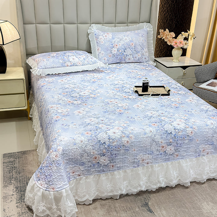 Floral Pattern Quilted Bedding Set