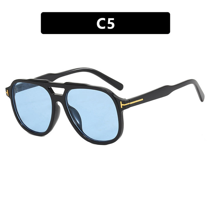 Women's stylish sunglasses in a modern design with a unique Stornfield frame