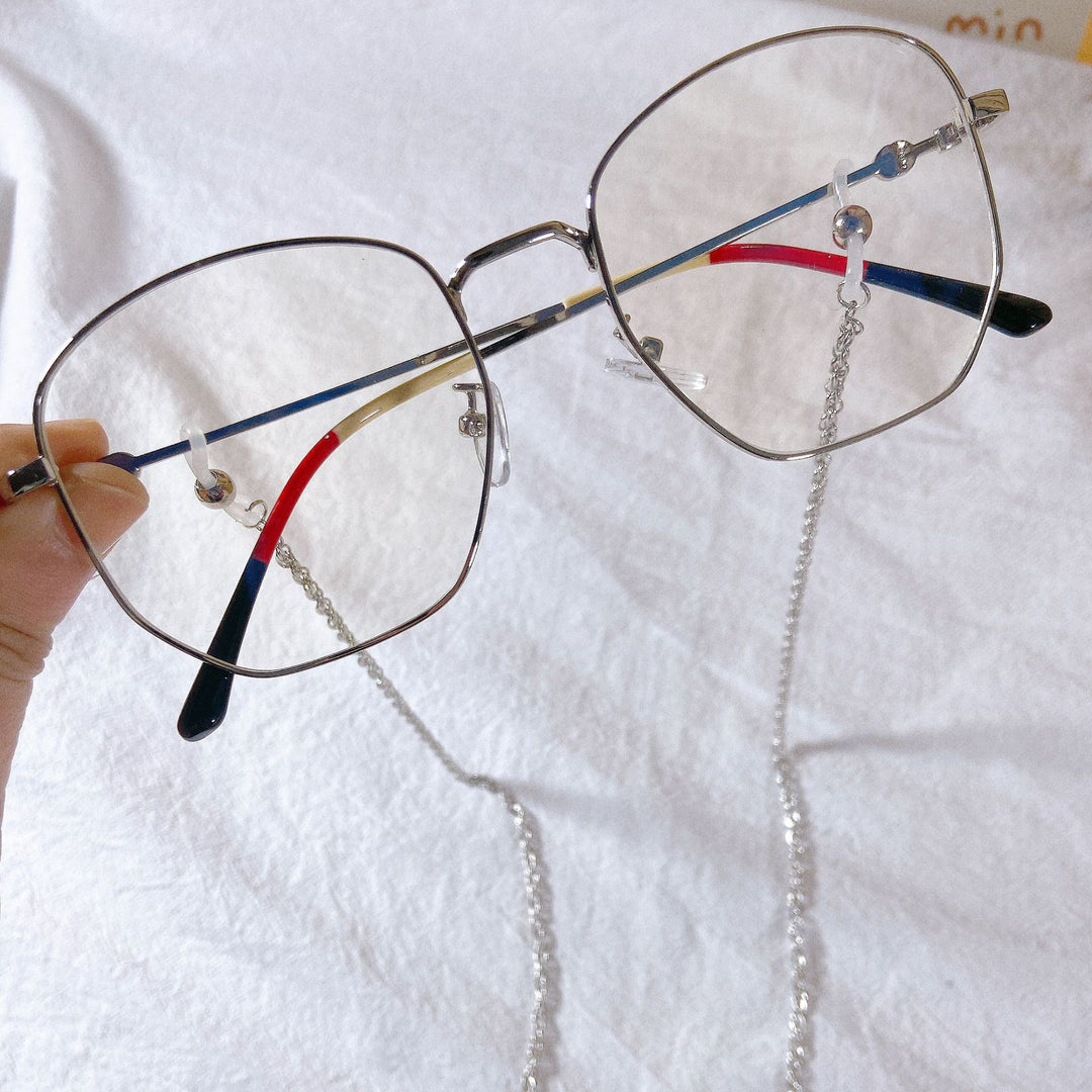Fashionable glasses frame with chain strap Stornfield