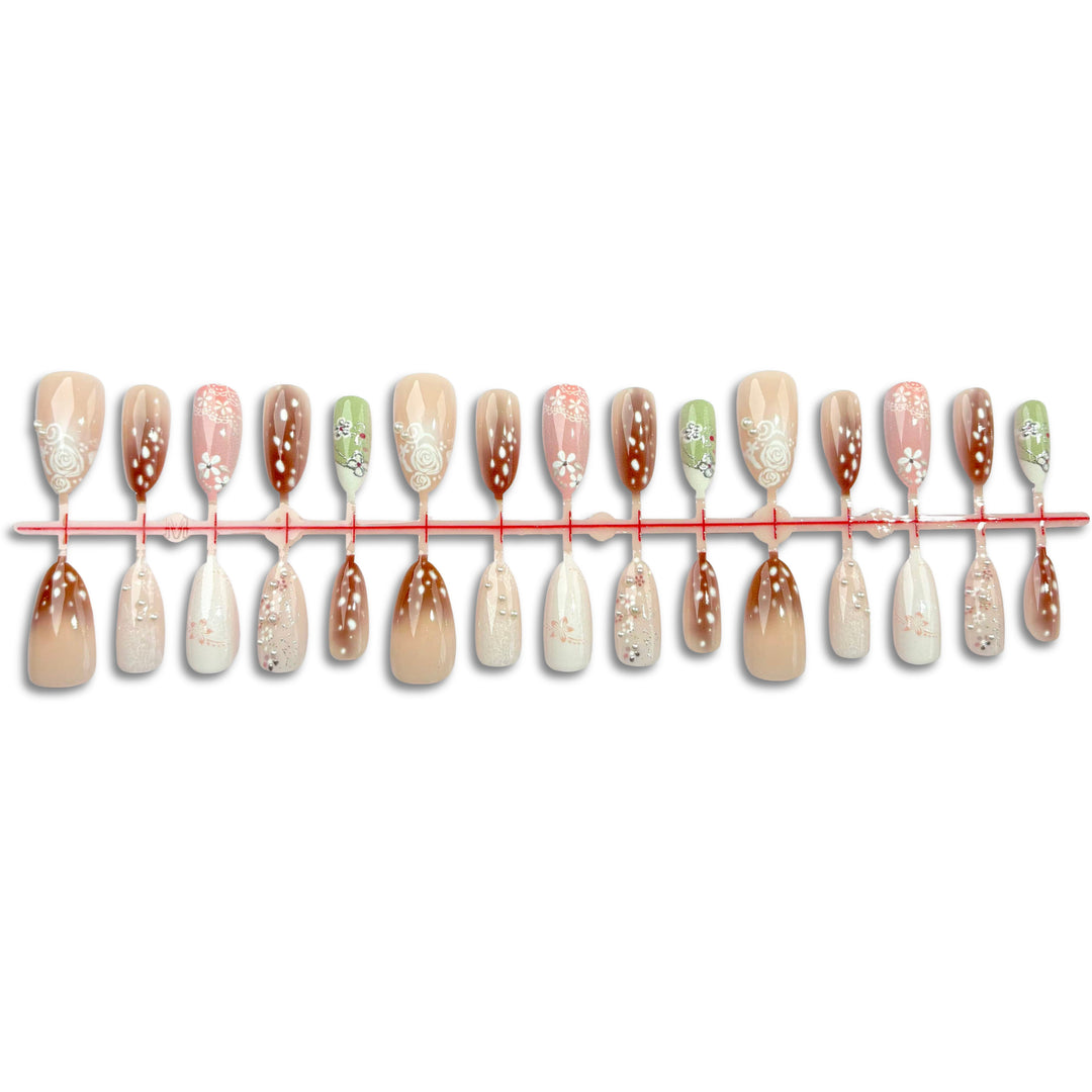 Decorative Floral-Inspired Press-On Nail Set