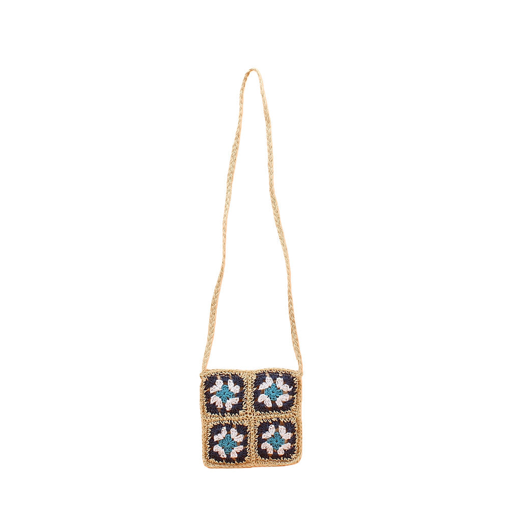 Shoulder bag with hand-crocheted floral pattern Stornfield